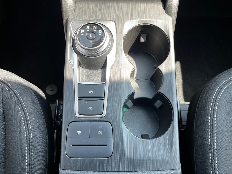 Ford Escape Vehicle Image 13