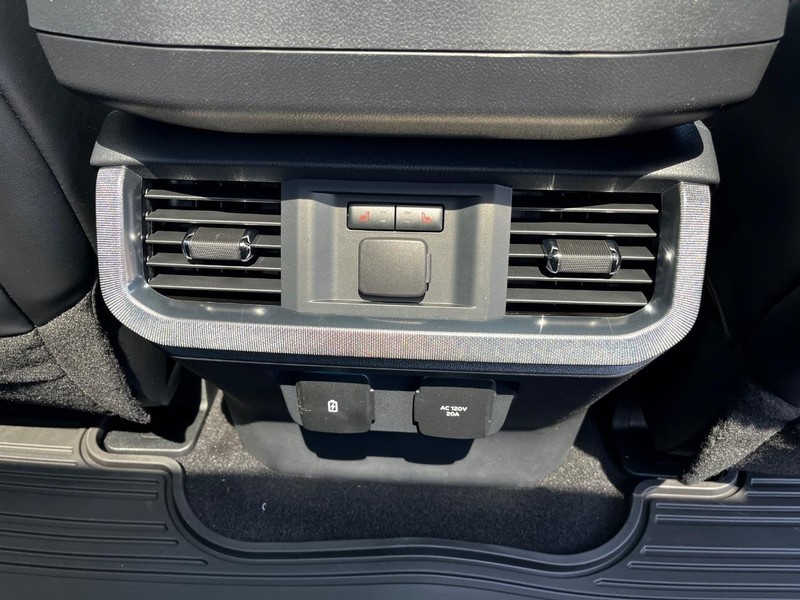 Ford F-150 Vehicle Image 05