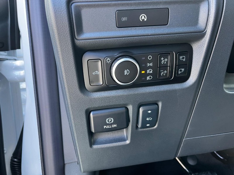 Ford F-150 Vehicle Image 11