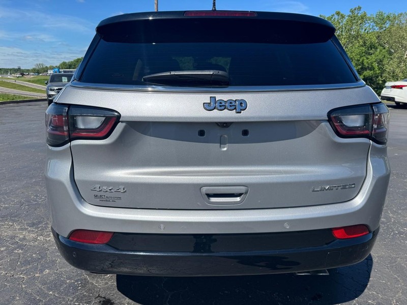 Jeep Compass Vehicle Image 07