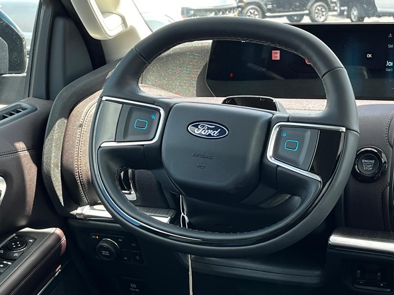 Ford Expedition Max Vehicle Image 09