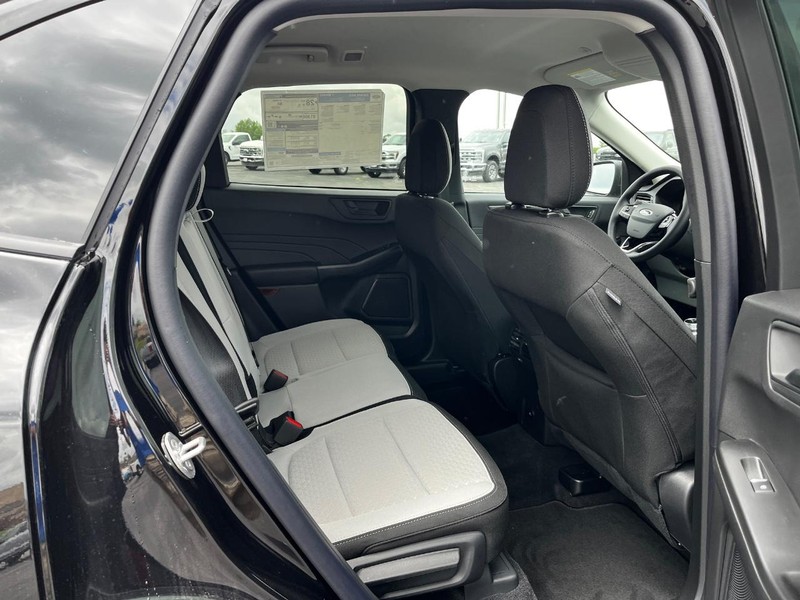 Ford Escape Vehicle Image 04