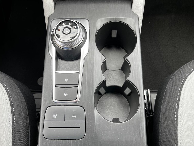 Ford Escape Vehicle Image 13