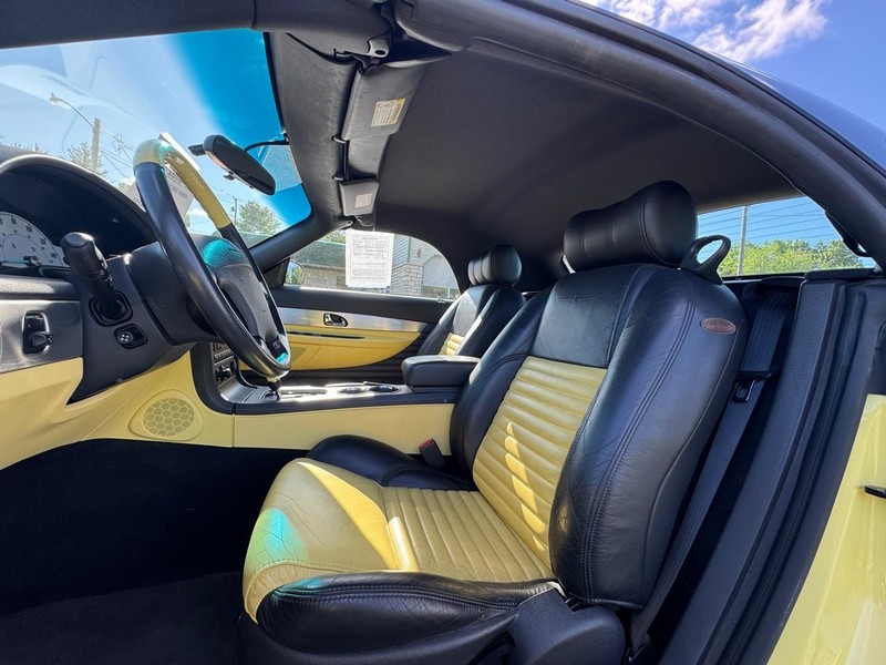 Ford Thunderbird Vehicle Image 10