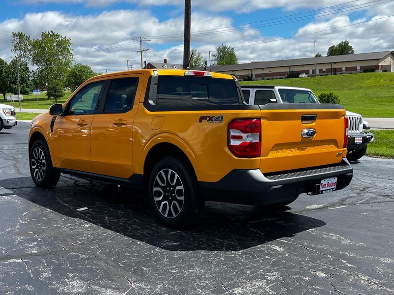 Ford Maverick Vehicle Image 06