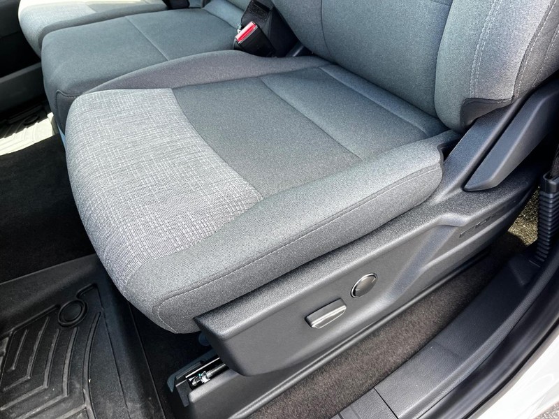 Ford F-150 Vehicle Image 11