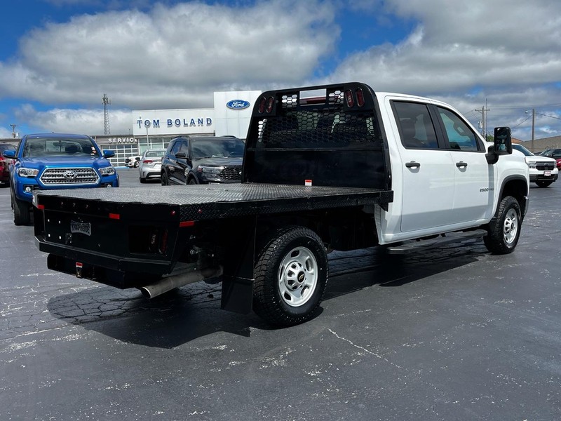 Chevrolet Silverado 2500HD Vehicle Image 03