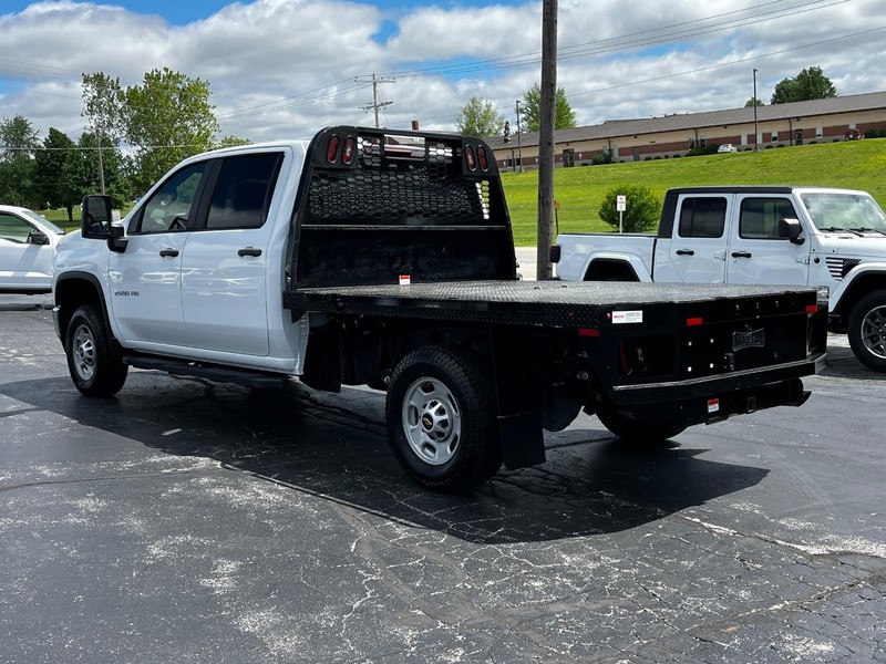 Chevrolet Silverado 2500HD Vehicle Image 05