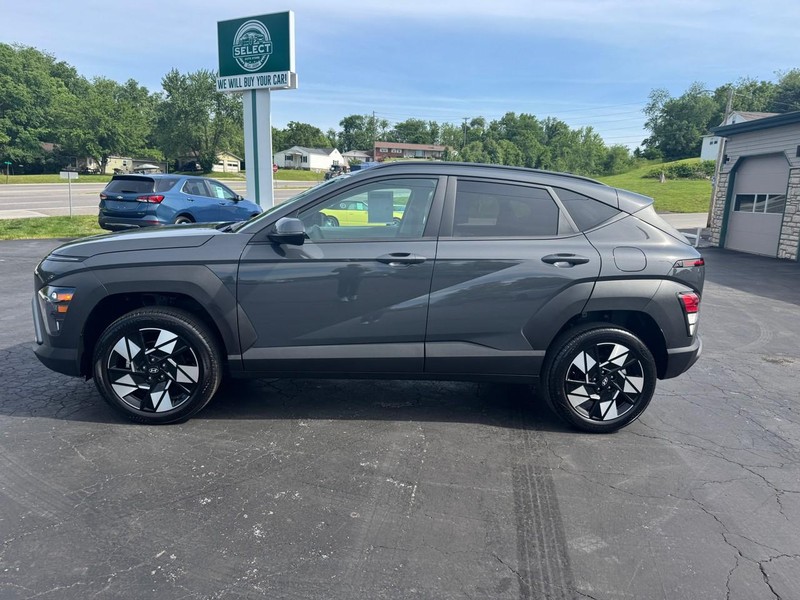 Hyundai Kona Vehicle Image 03