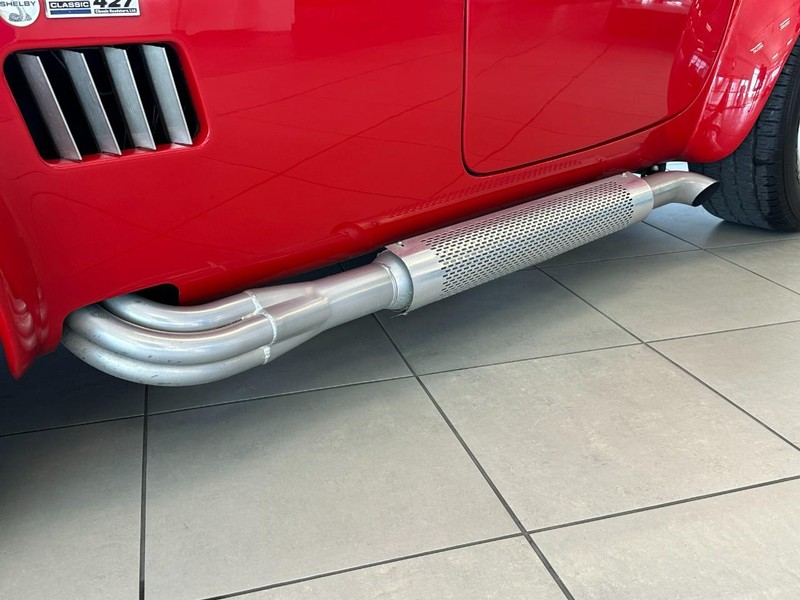 Shelby Cobra Vehicle Image 05