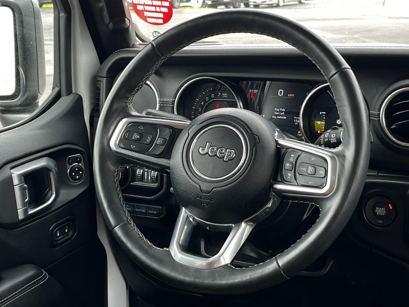 Jeep Wrangler 4xe Vehicle Image 12