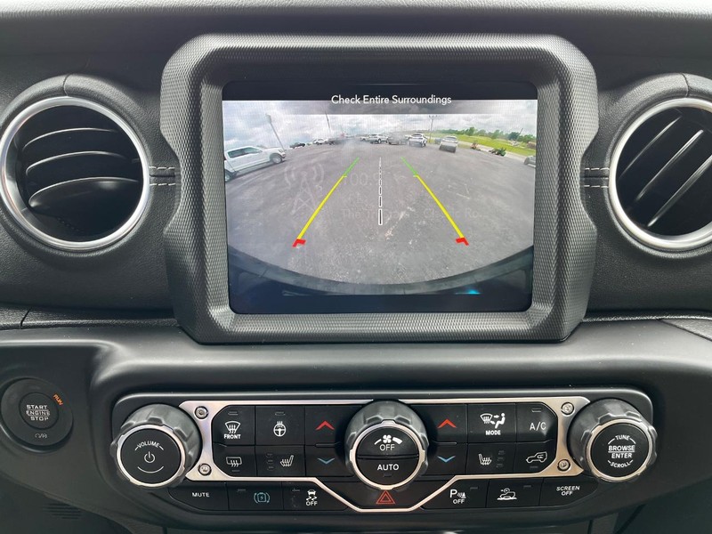 Jeep Wrangler 4xe Vehicle Image 21