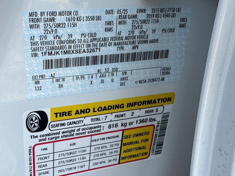 Ford Expedition Max Vehicle Image 19