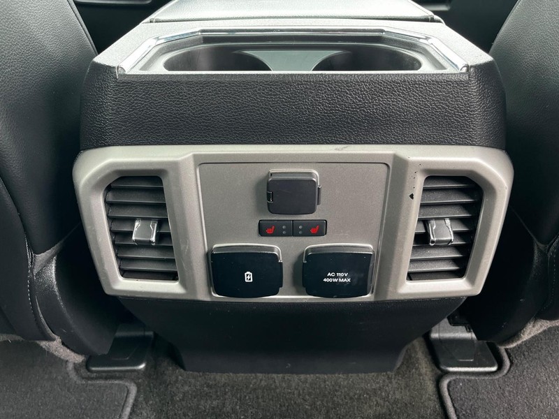 Ford Super Duty F-250 SRW Vehicle Image 05