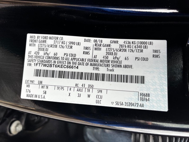 Ford Super Duty F-250 SRW Vehicle Image 19