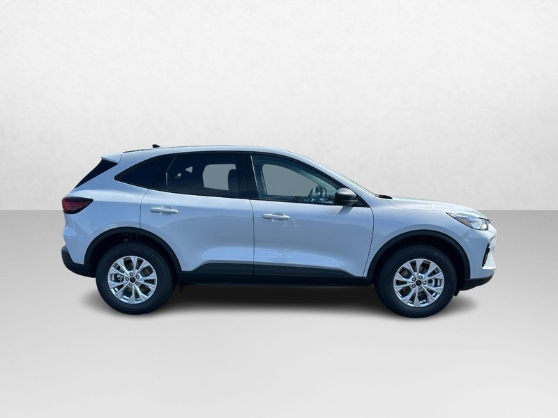 Ford Escape Vehicle Image 02