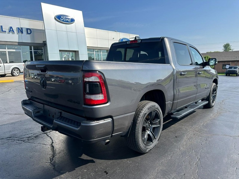 Ram 1500 Vehicle Image 03
