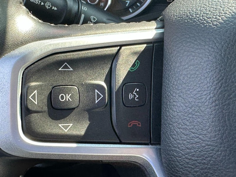 Ram 1500 Vehicle Image 18