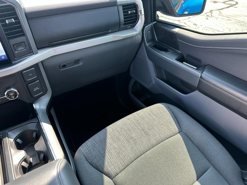 Ford F-150 Vehicle Image 15