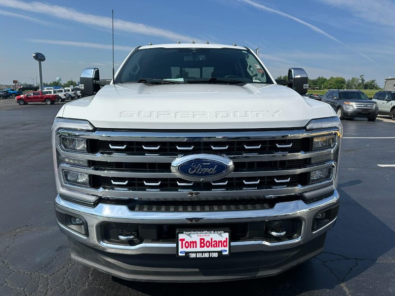 Ford Super Duty F-250 SRW Vehicle Image 10