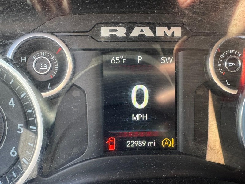 Ram 1500 Vehicle Image 15