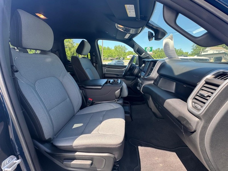 Ram 1500 Vehicle Image 23