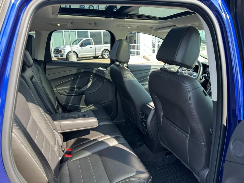 Ford Escape Vehicle Image 10