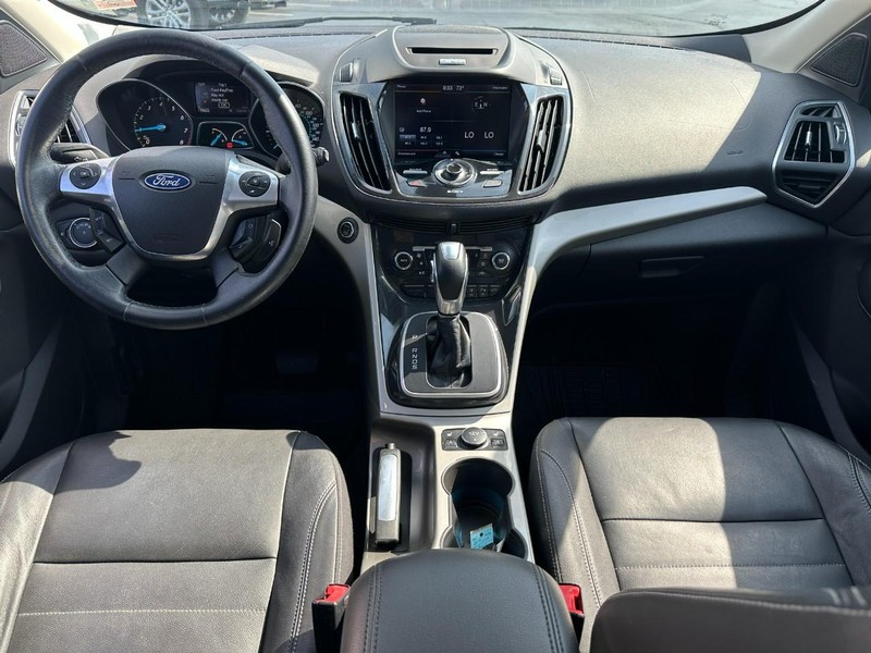 Ford Escape Vehicle Image 12