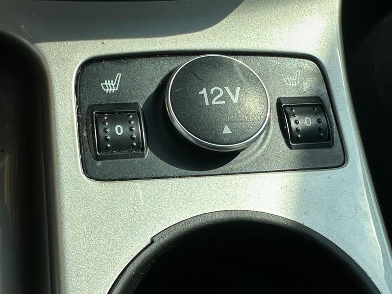 Ford Escape Vehicle Image 23