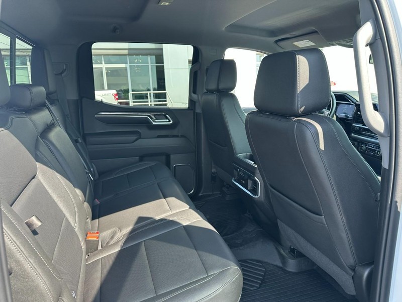 Chevrolet Silverado 1500 Vehicle Image 10