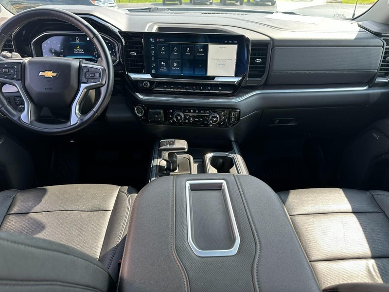 Chevrolet Silverado 1500 Vehicle Image 11