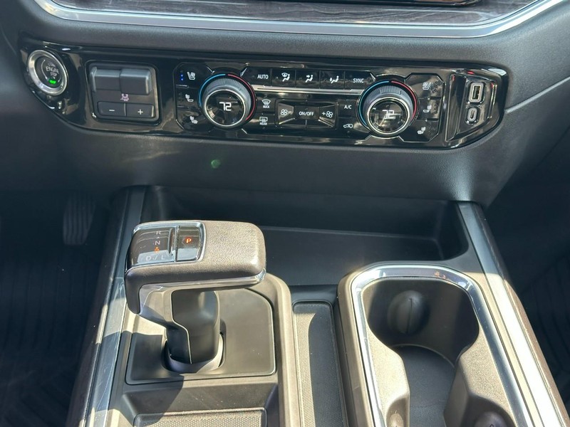 Chevrolet Silverado 1500 Vehicle Image 14