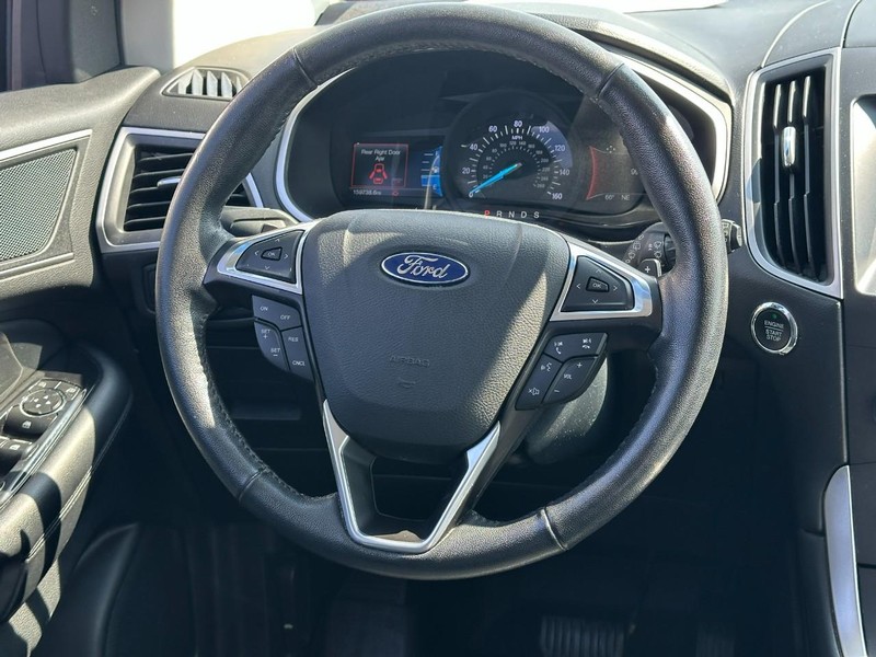 Ford Edge Vehicle Image 12
