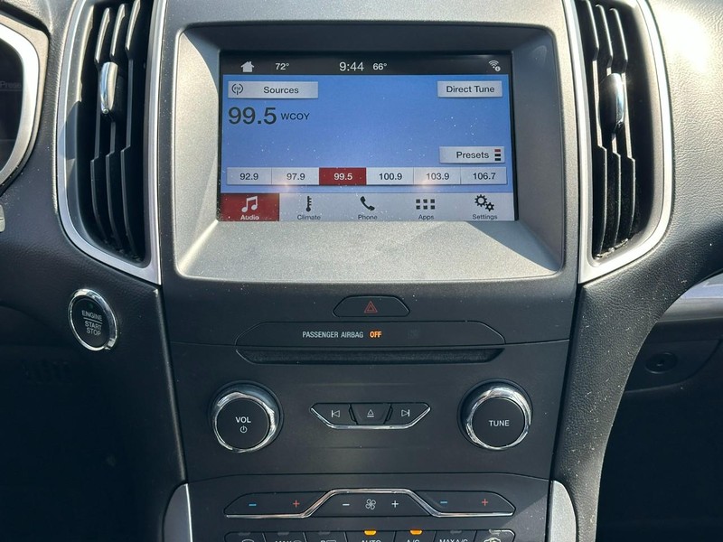 Ford Edge Vehicle Image 13