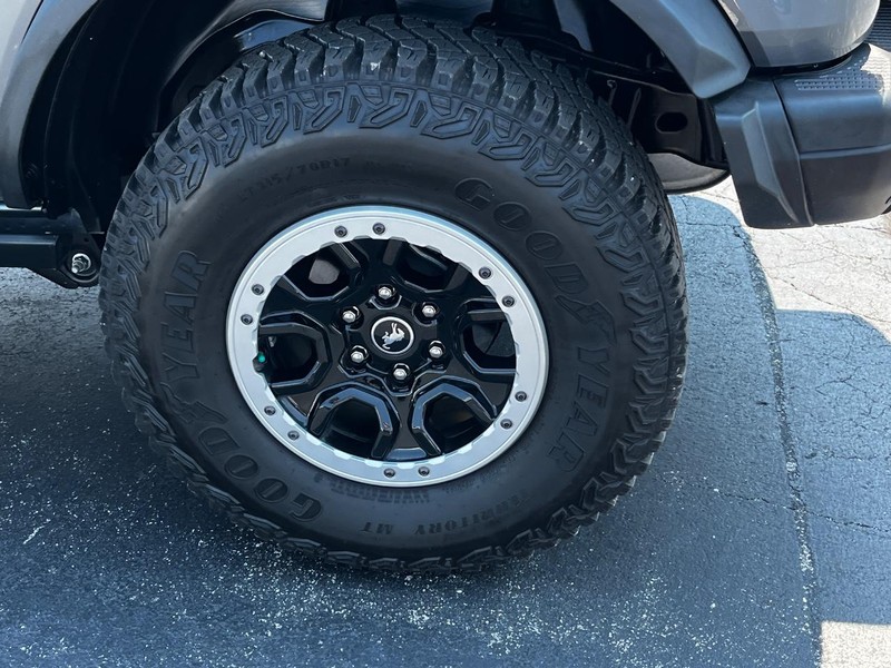 Ford Bronco Vehicle Image 07
