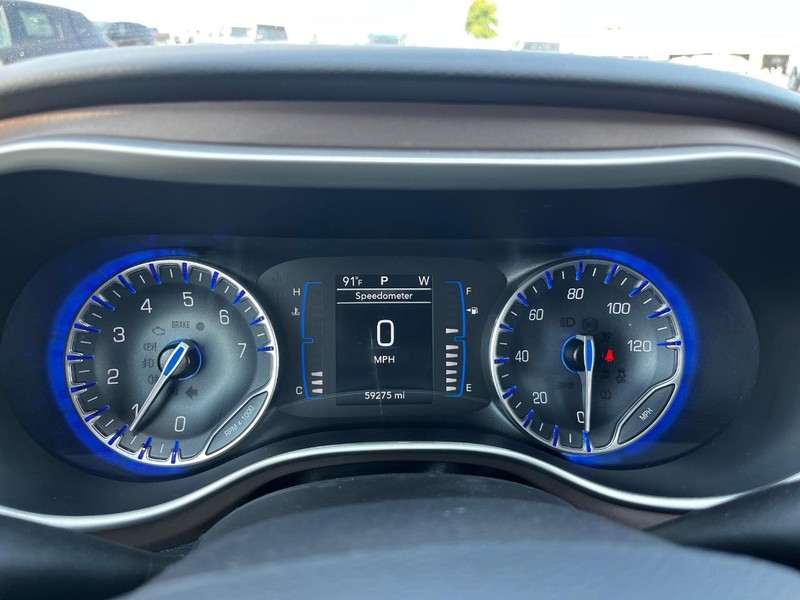 Chrysler Voyager Vehicle Image 20