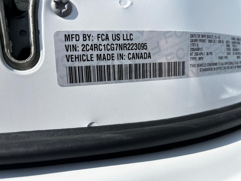 Chrysler Voyager Vehicle Image 23