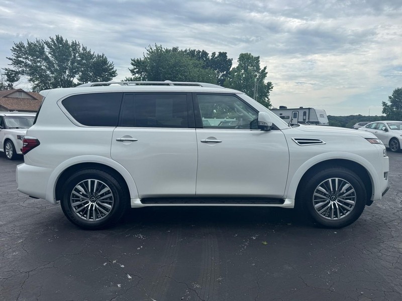 Nissan Armada Vehicle Image 05