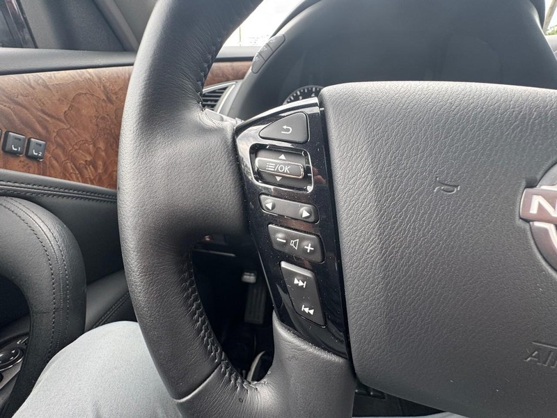 Nissan Armada Vehicle Image 20