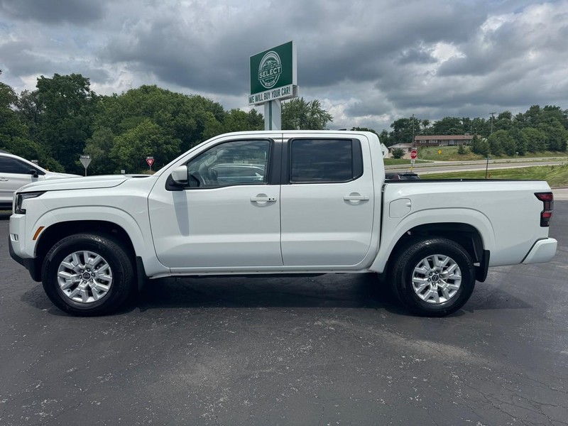 Nissan Frontier Vehicle Image 03