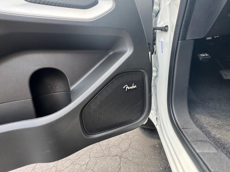 Nissan Frontier Vehicle Image 20