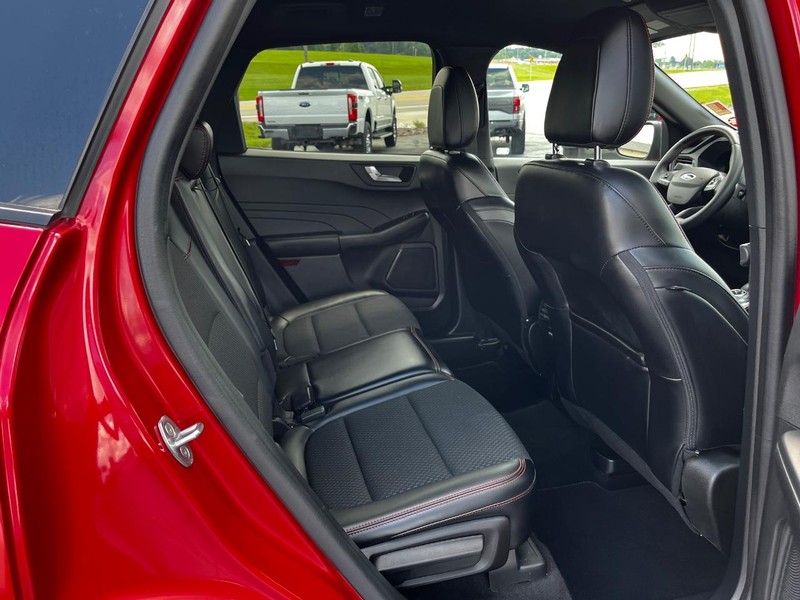 Ford Escape Vehicle Image 10