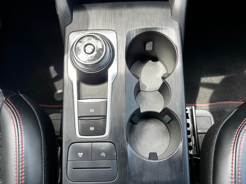 Ford Escape Vehicle Image 19