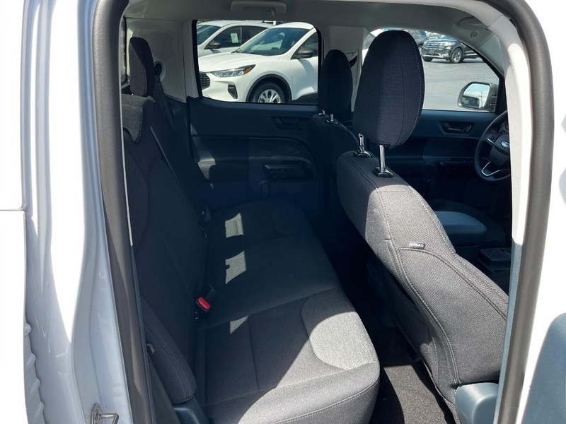 Ford Maverick Vehicle Image 04