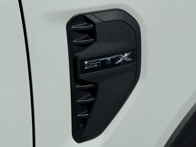 Ford Ranger Vehicle Image 12