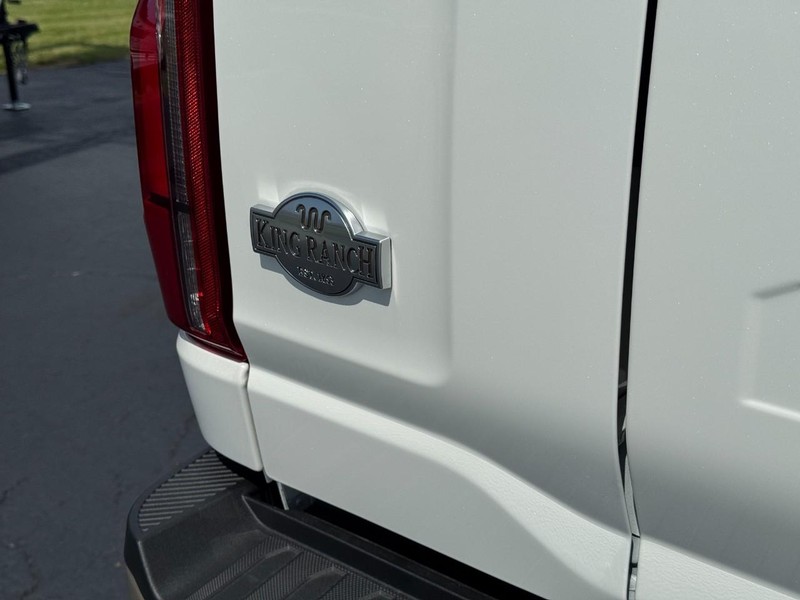 Ford F-150 Vehicle Image 04