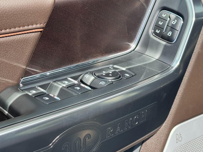 Ford F-150 Vehicle Image 13
