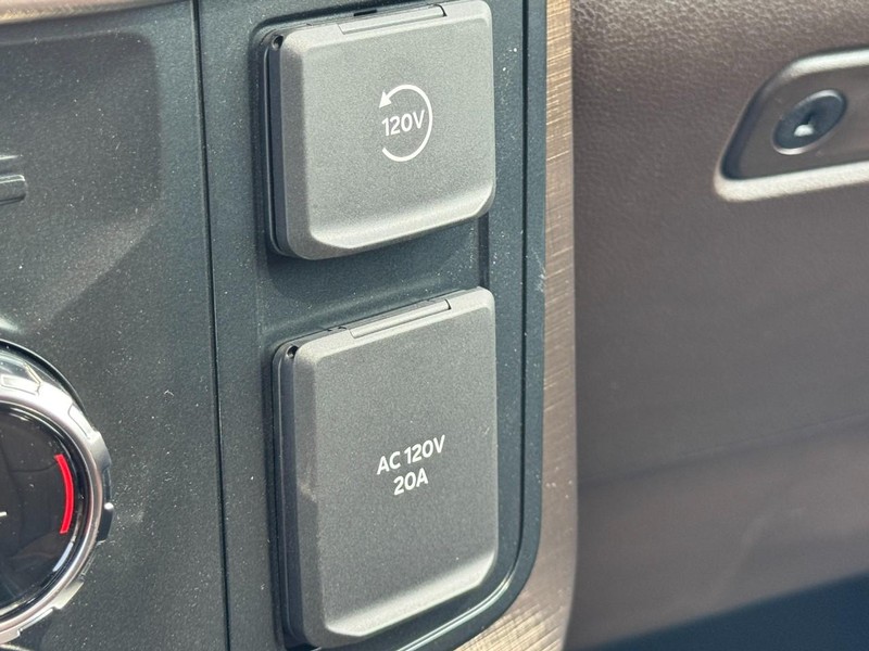 Ford F-150 Vehicle Image 22