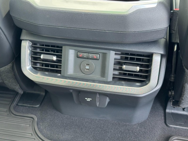 Ford F-150 Vehicle Image 11