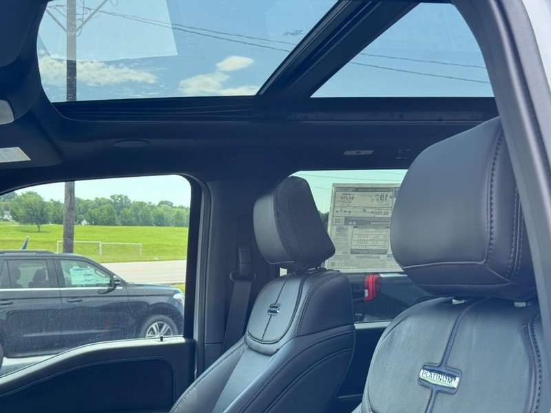 Ford F-150 Vehicle Image 15